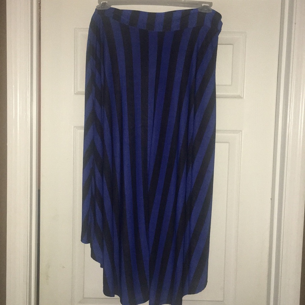 Hi-low blue and black striped maxi skirt.
